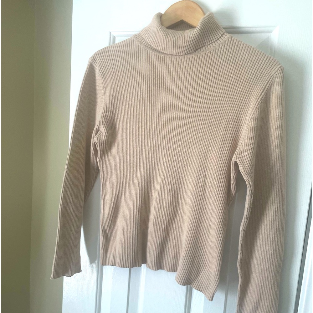 Turtleneck sweater